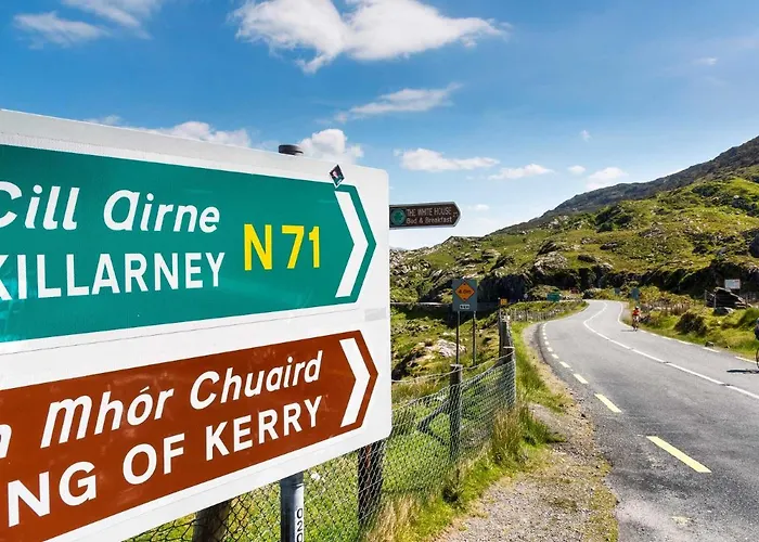 펜션 Hillside View By Trident Homes 킬라니